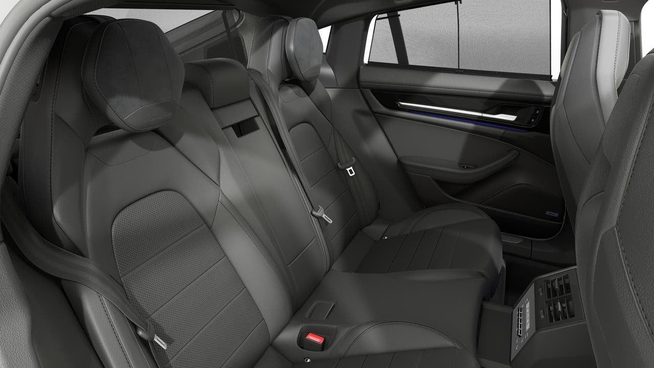 2027 Porsche Panamera Panamera 4