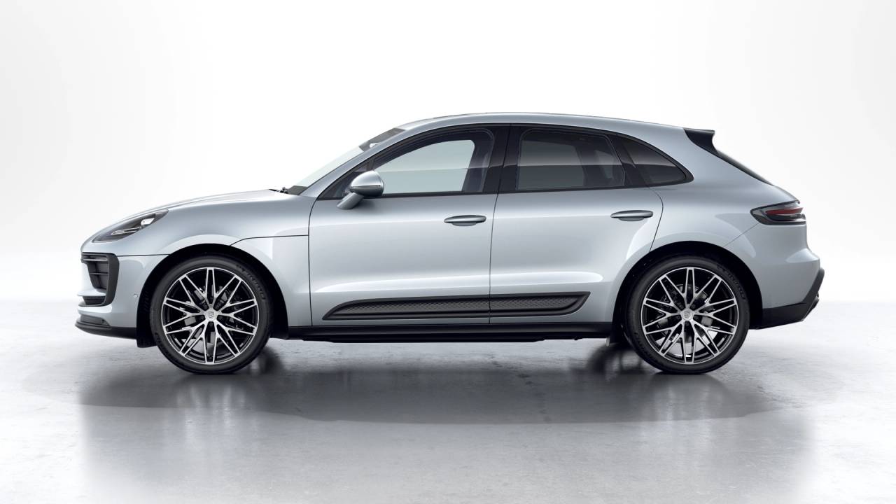 2026 Porsche Macan AWD