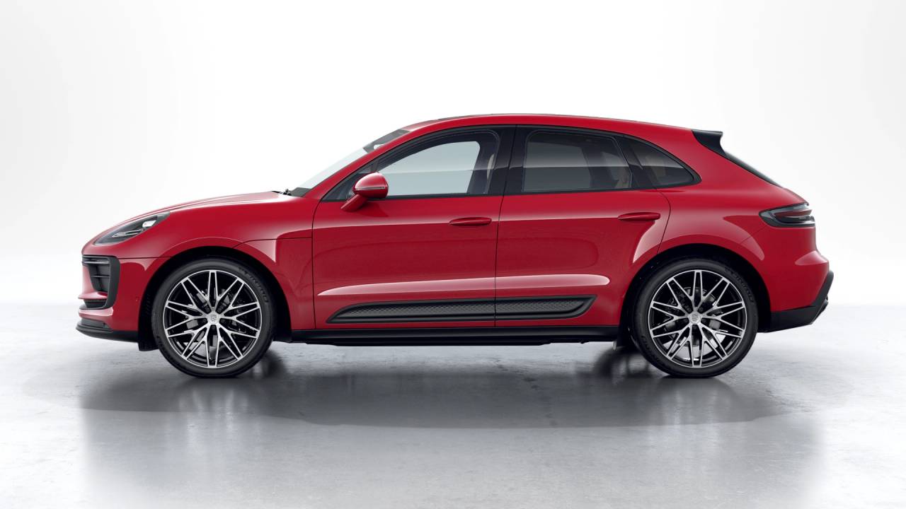 2026 Porsche Macan AWD