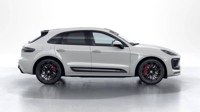 2026 Porsche Macan Macan GTS