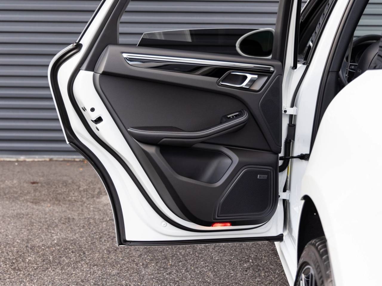 2026 Porsche Macan Macan S