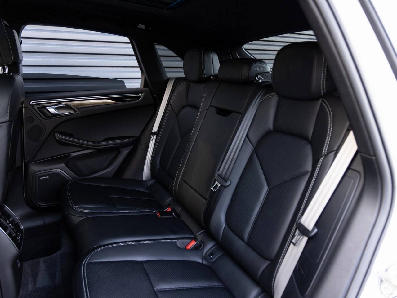 2026 Porsche Macan Macan S