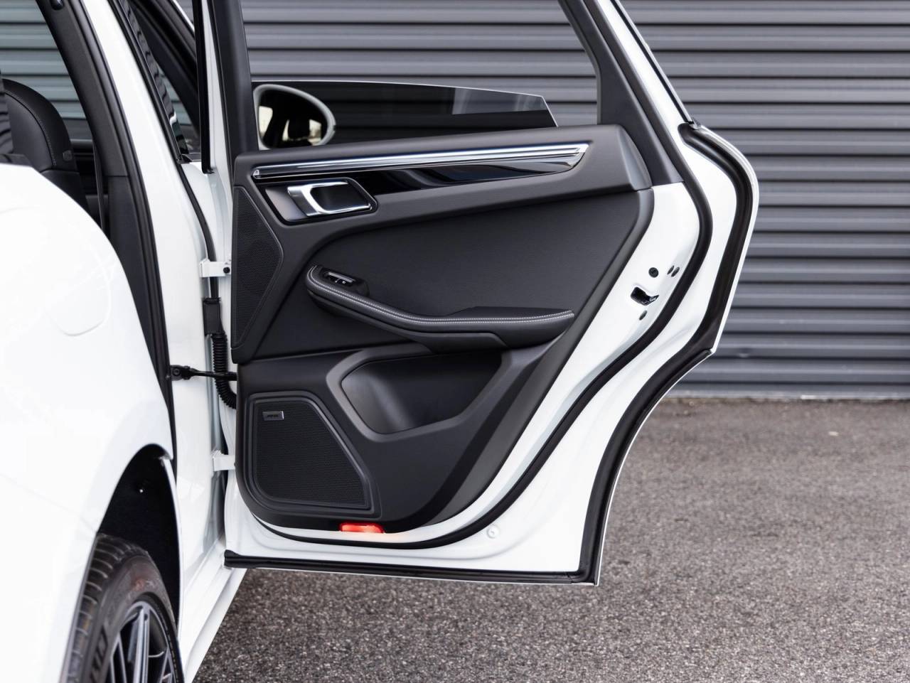 2026 Porsche Macan Macan S