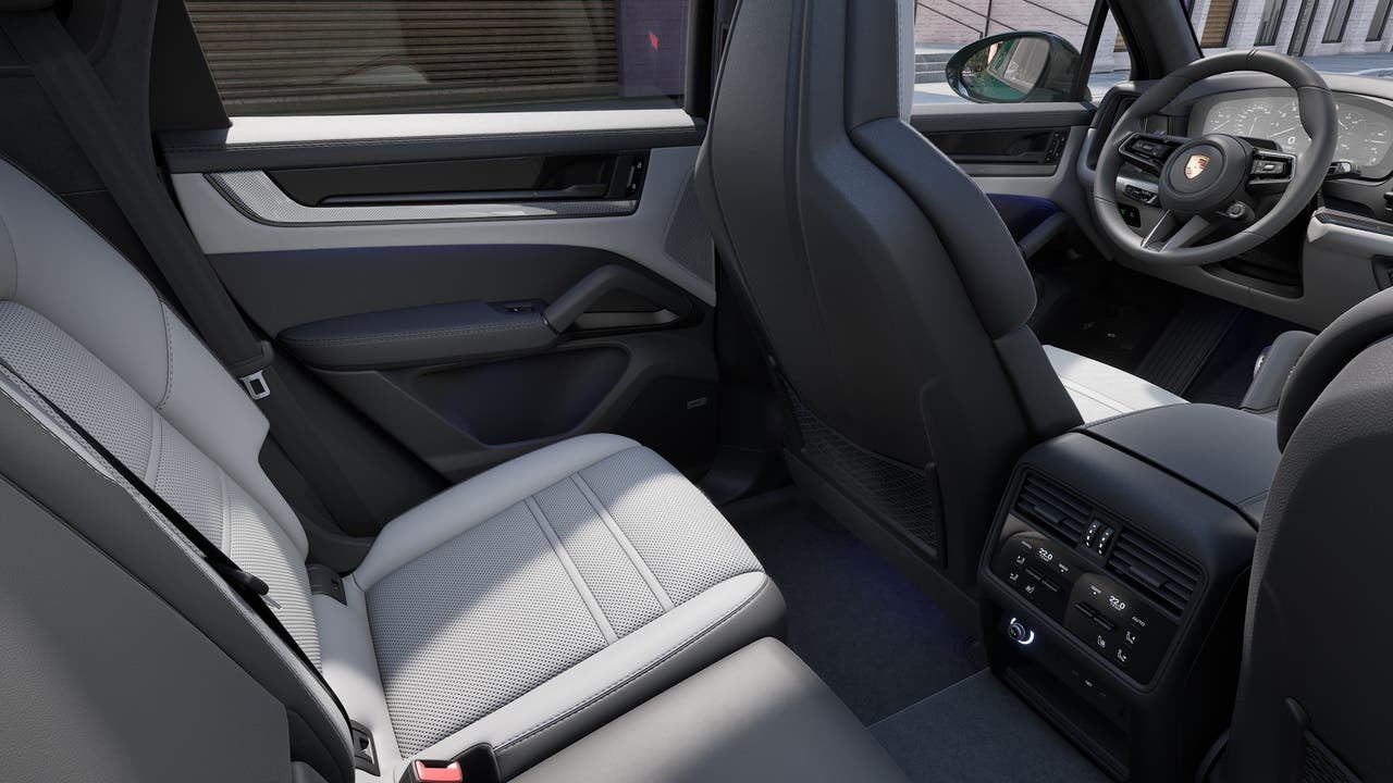 2027 Porsche Cayenne Cayenne GTS